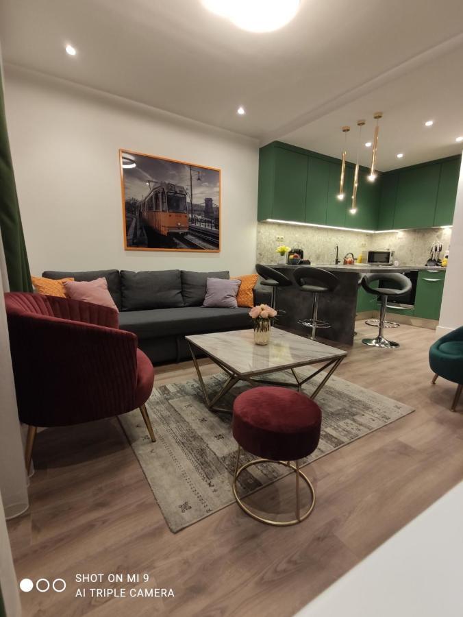 Bpstyle Prestige Exclusive Luxe Parking Breakfast Apartment